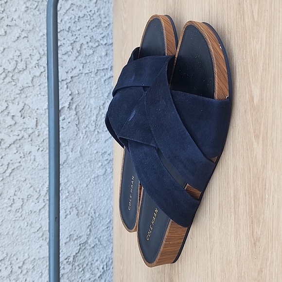 Cole Haan Women's Dark Blue Suede Mules Size 7B - Picture 3 of 12